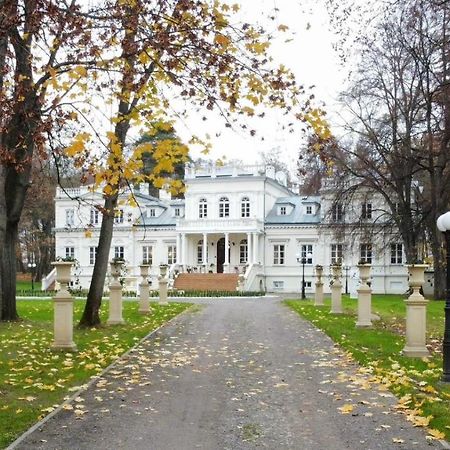 Palac Chojnata Wola Chojnata Екстериор снимка